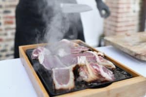 Les secrets pour éviter que la viande ne colle à votre plancha