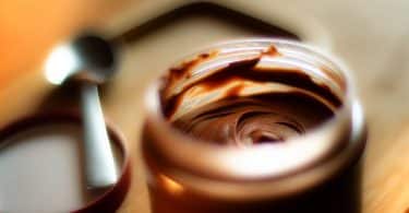 Nutella périmé : astuces pour l'utiliser sans risque 🍫